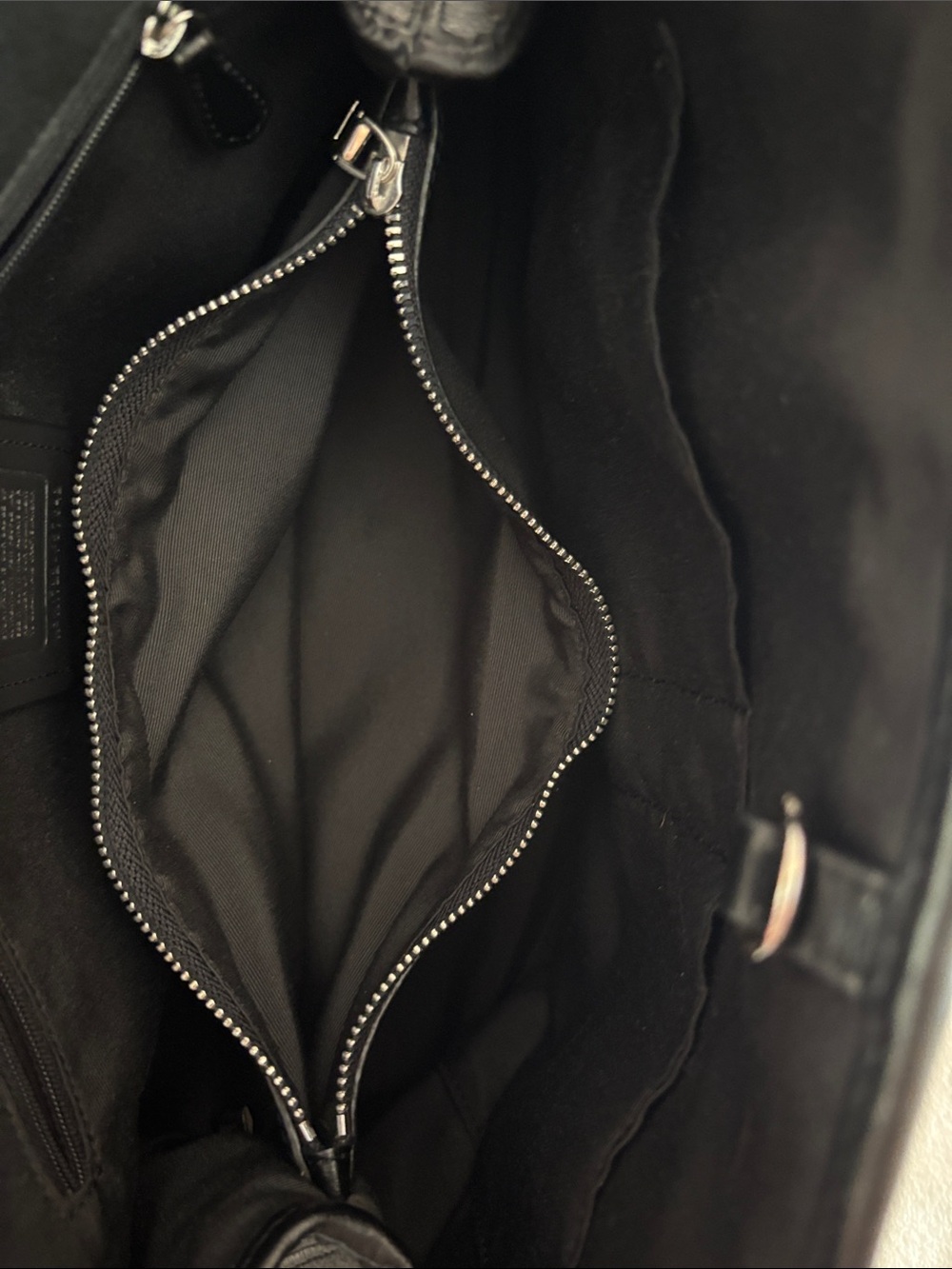 Coach Signature Drawstring Carryall - Picture 7 of 7